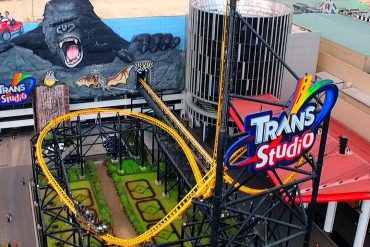 Trans Studio